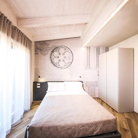Vicolo Malavolta 7 Rooms And Suites Pedaso Kültér fotó